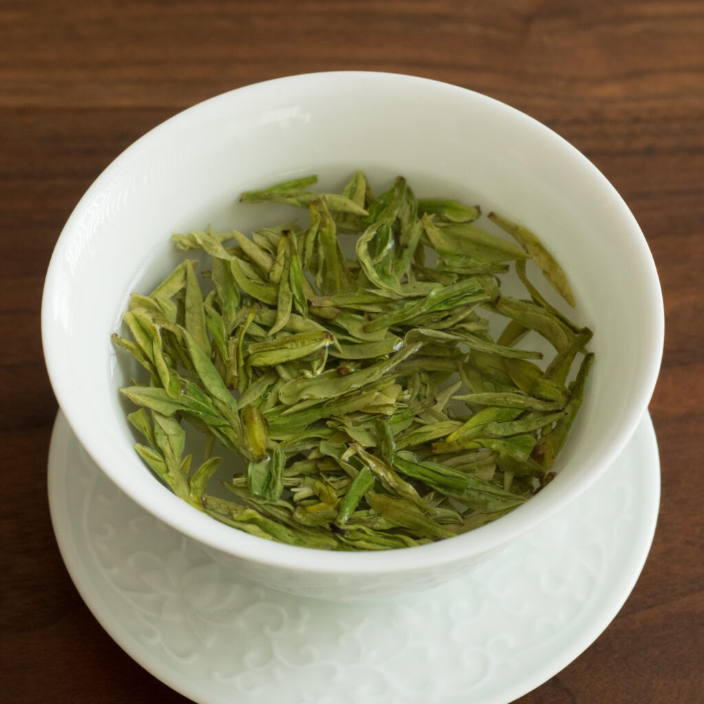 Tea leaves Image